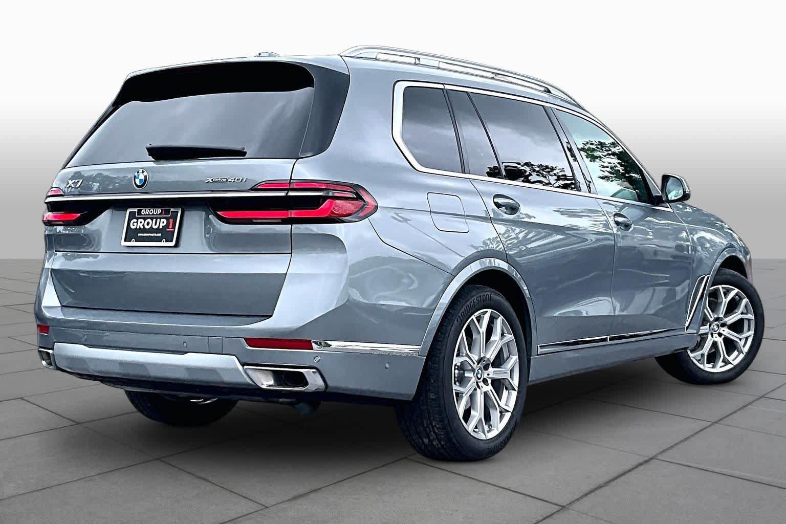 Used 2026 BMW X7 xDrive40i AWD/4WD image 13