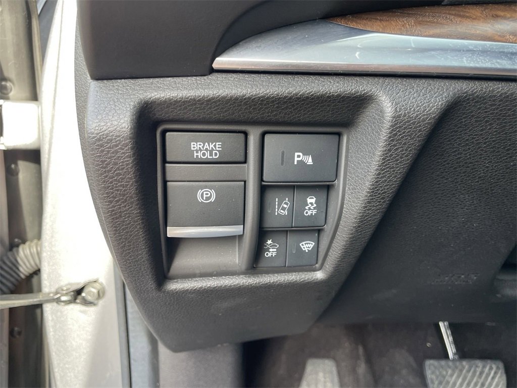Used 2020 Acura MDX SH-AWD w/ Advance Package image 20
