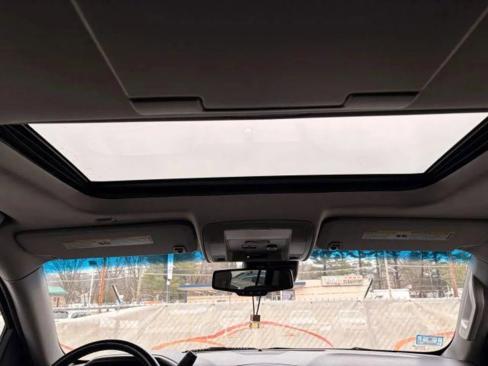 Used 2016 Chevrolet Tahoe LTZ image 35