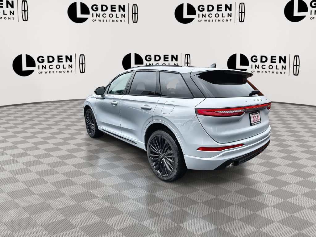 Used 2026 Lincoln Corsair Premiere AWD/4WD image 6
