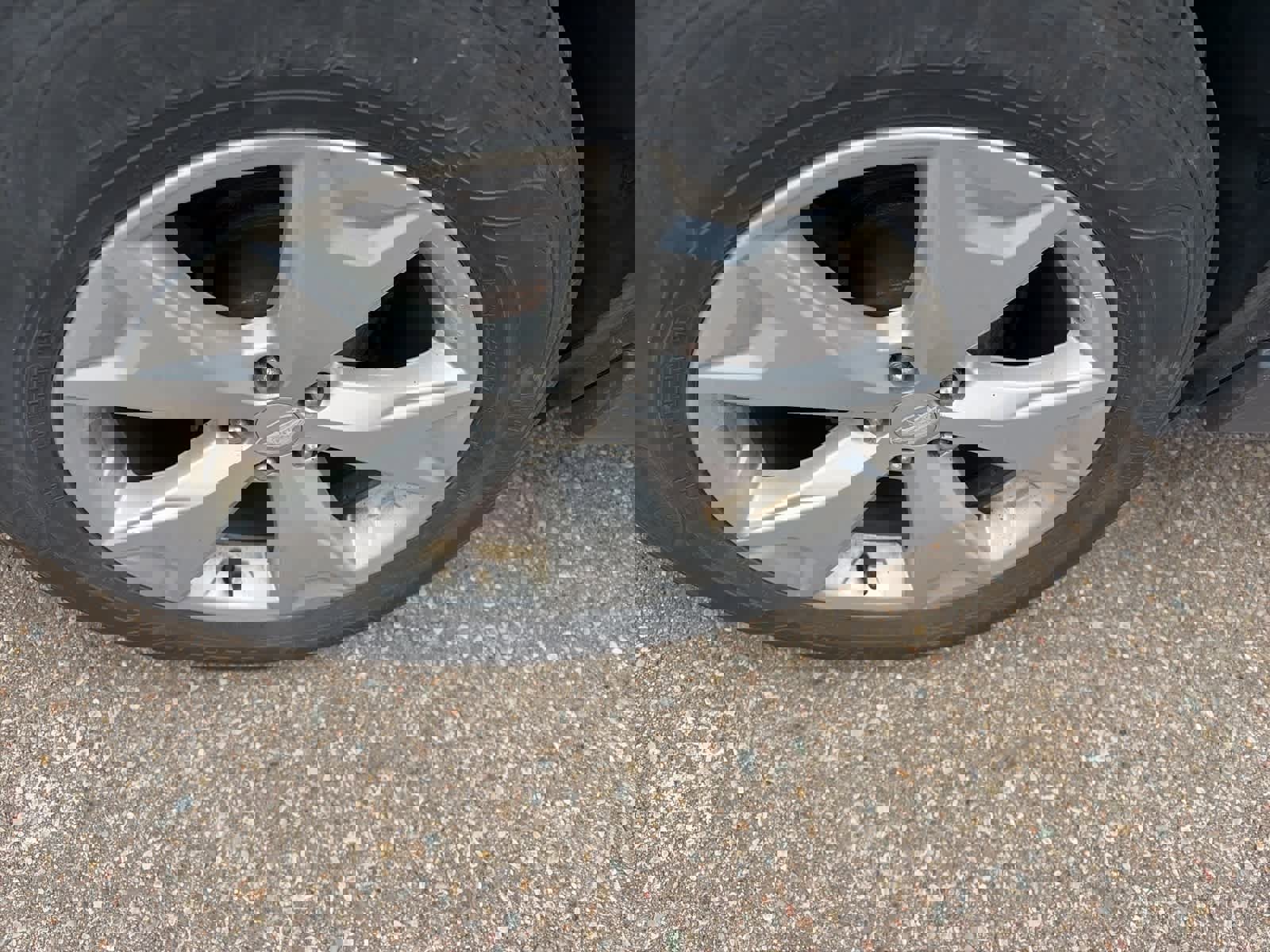 Used 2015 Subaru Forester 2.5i Limited image 8