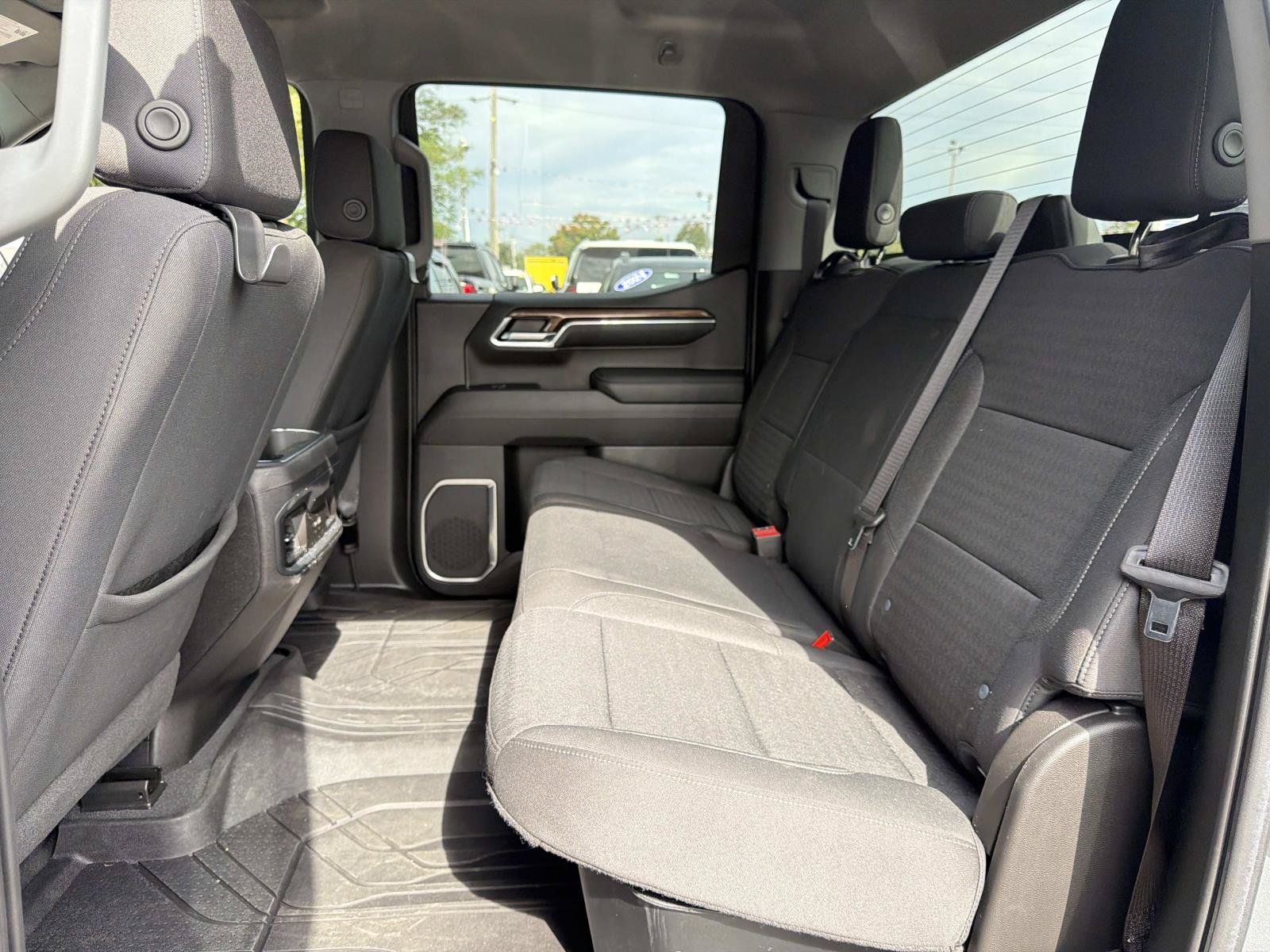 Certified 2023 Chevrolet Silverado 1500 RST AWD/4WD image 23
