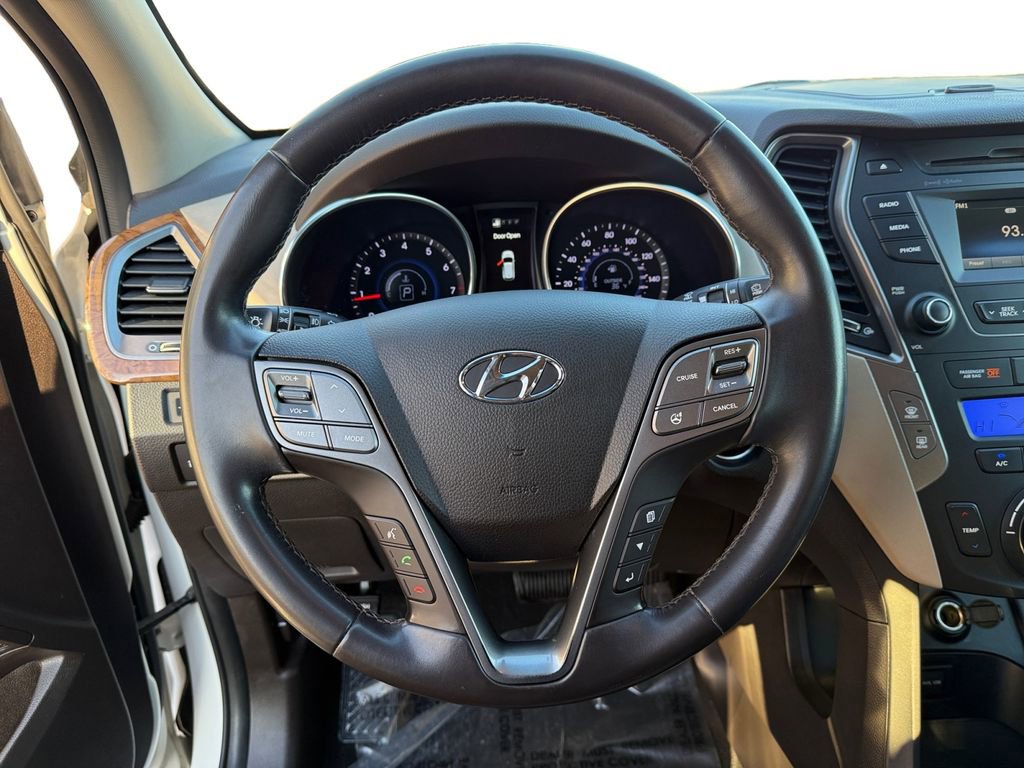 Used 2015 Hyundai Santa Fe Limited image 12