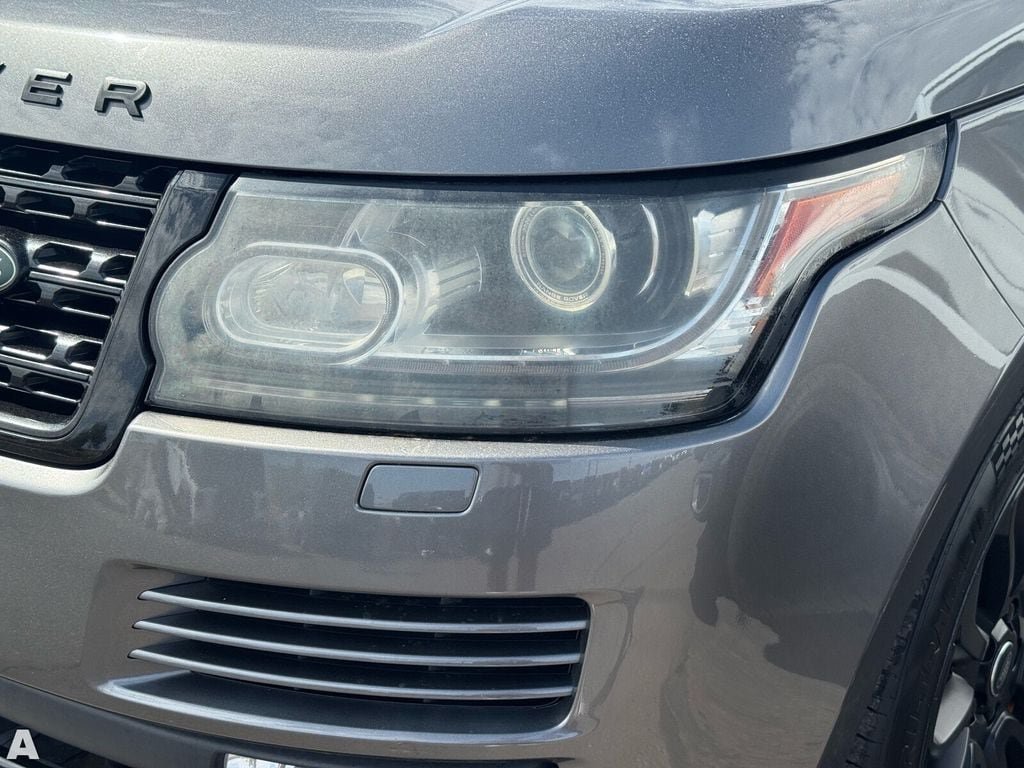 Used 2016 Land Rover Range Rover Supercharged AWD/4WD image 5