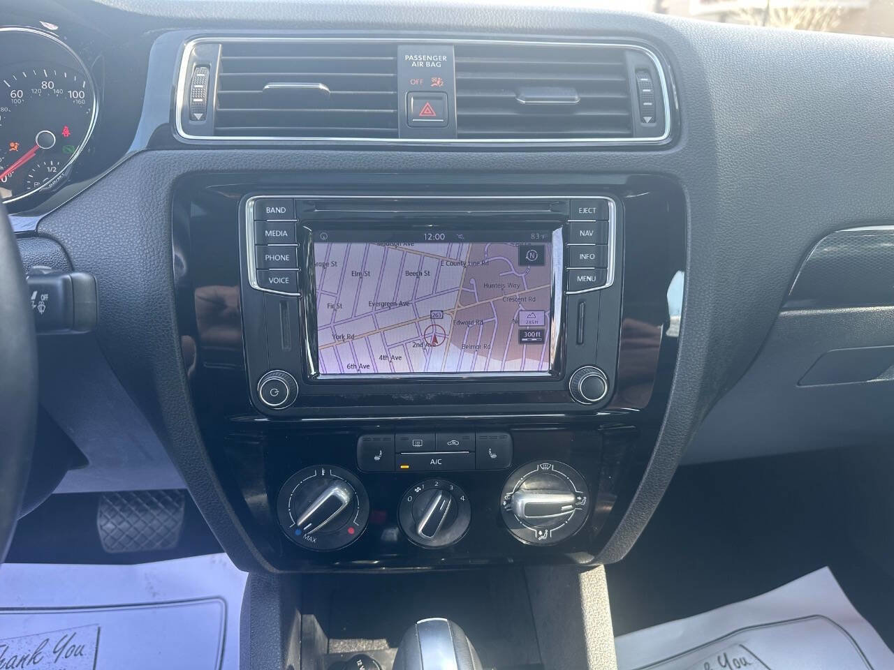 Used 2016 Volkswagen Jetta SEL Premium image 15