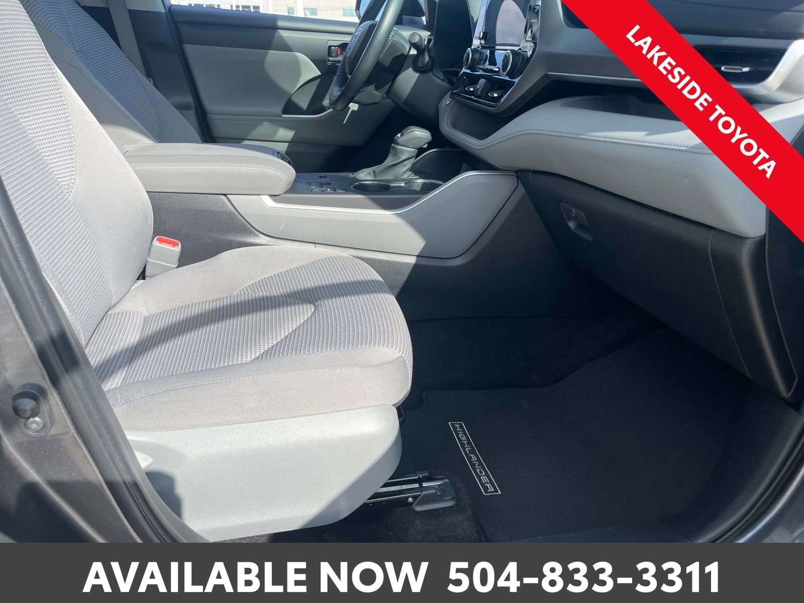 Used 2023 Toyota Highlander LE image 18