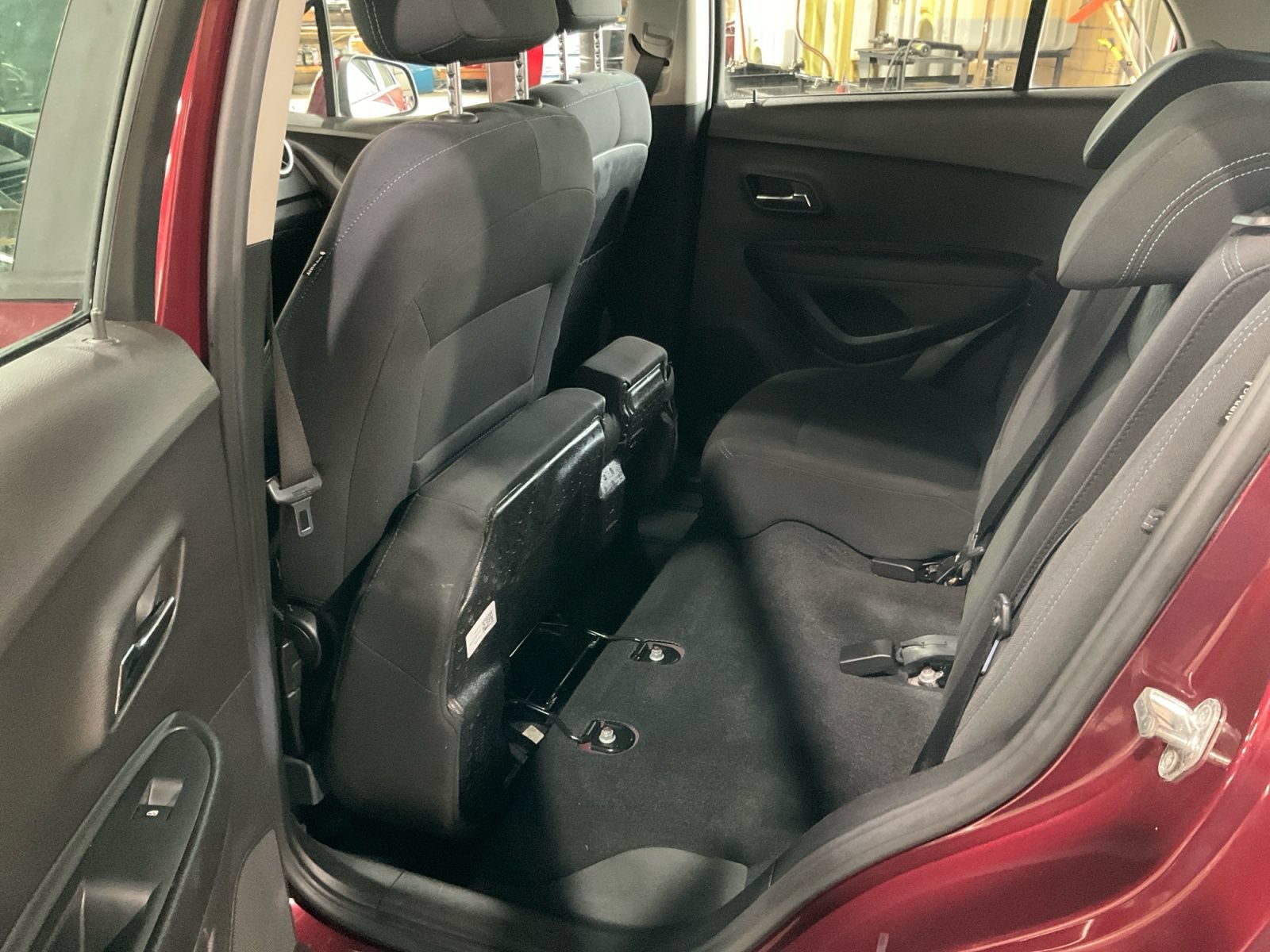 Used 2016 Chevrolet Trax LS w/ LPO, Cargo Package AWD/4WD image 31