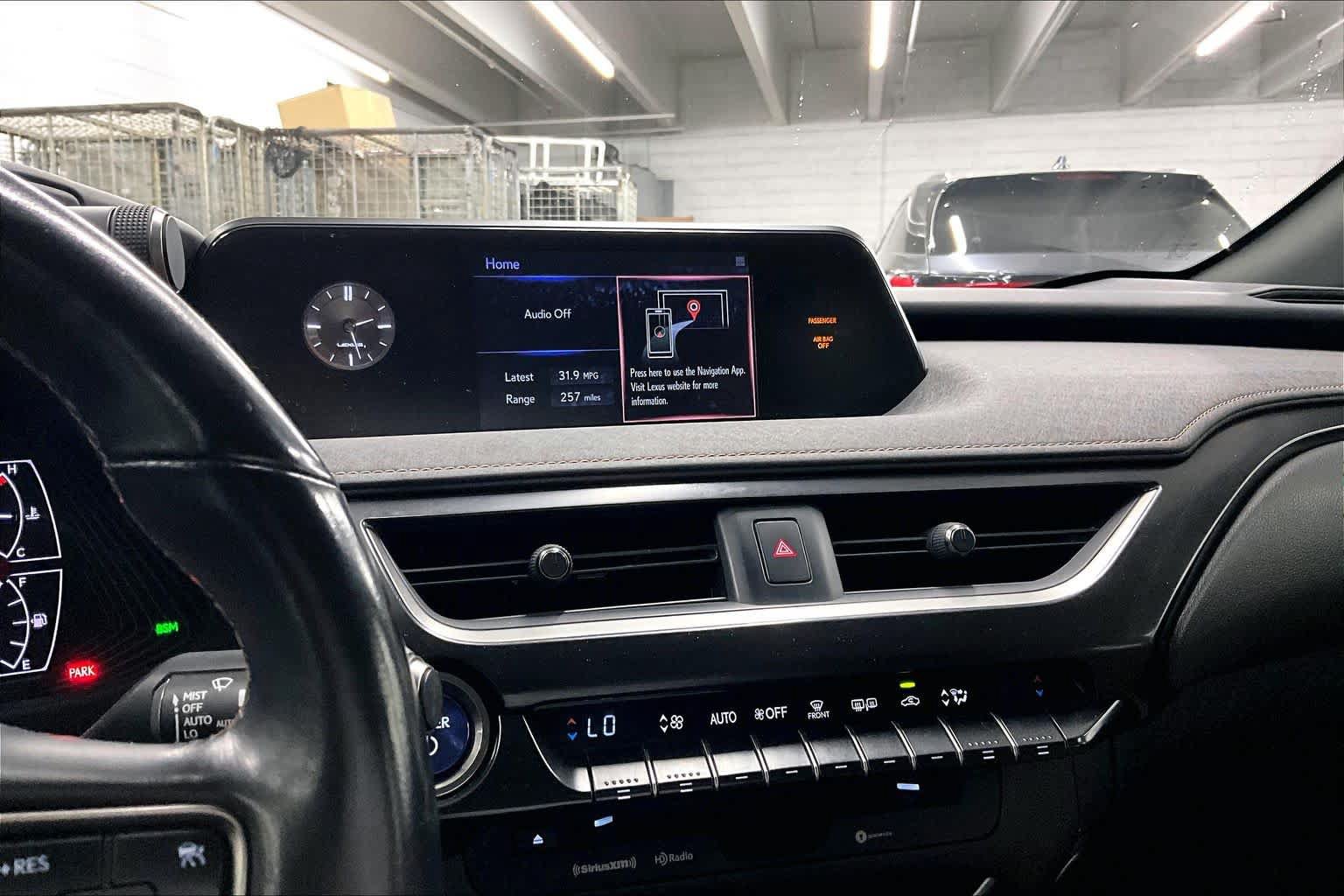 Used 2019 Lexus UX 250h w/ Premium Package AWD/4WD image 34