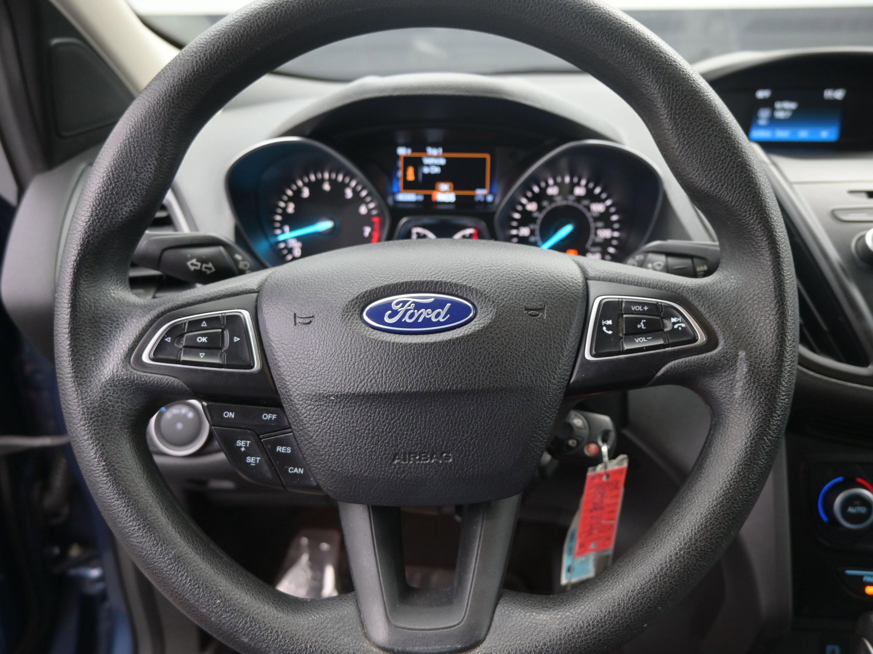 Used 2018 Ford Escape SE image 11