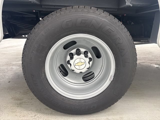 New 2026 Chevrolet Express 3500 w/ Power Convenience Package RWD image 37