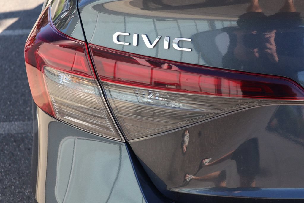 Used 2025 Honda Civic Sport image 28