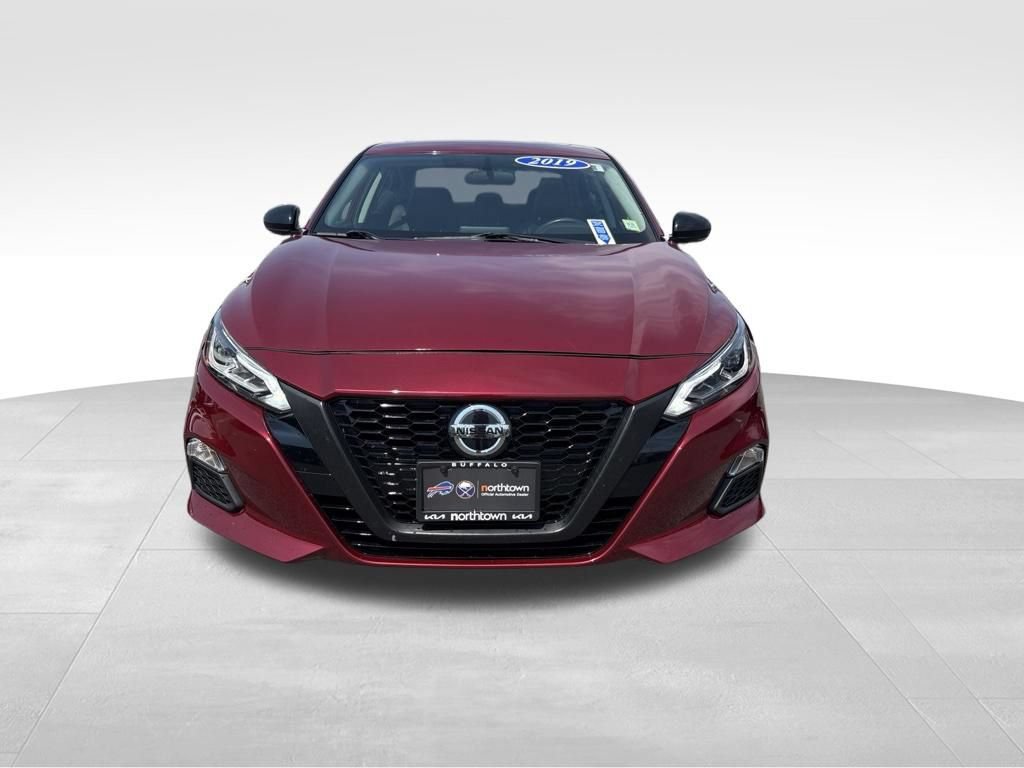 Used 2019 Nissan Altima 2.5 SR w/ SR Premium Package AWD/4WD image 2