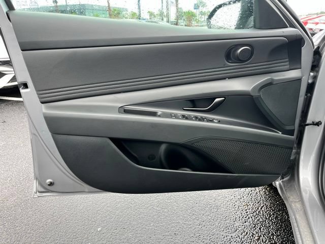 New 2026 Hyundai Elantra SEL Sport Premium FWD image 16