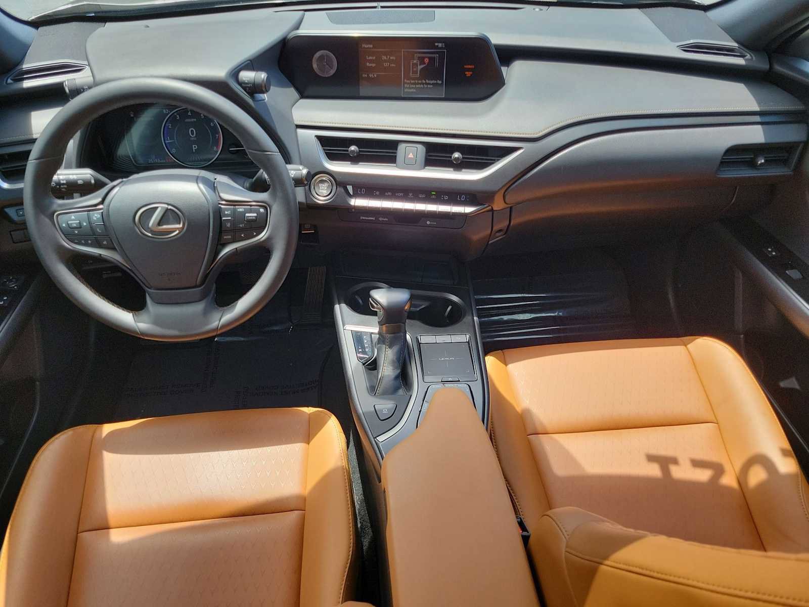 Used 2021 Lexus UX 200 w/ Accessory Package (Z1) FWD image 15