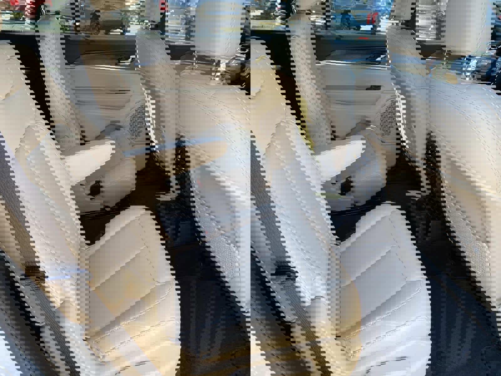 Used 2025 Jeep Grand Cherokee L Limited w/ Trailer Tow Package image 26