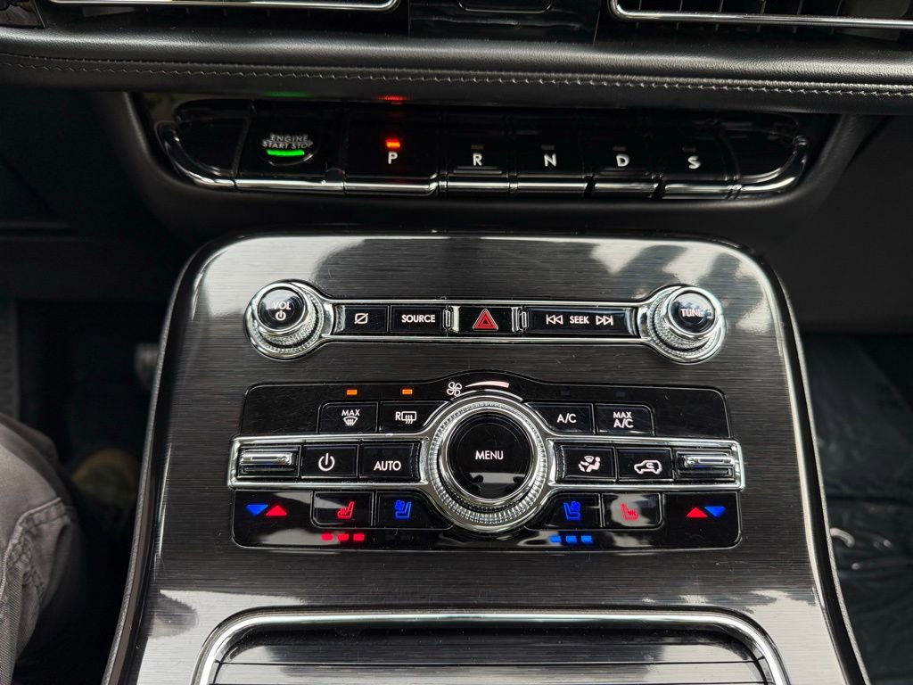 Used 2023 Lincoln Nautilus Reserve w/ Equipment Group 201A image 23