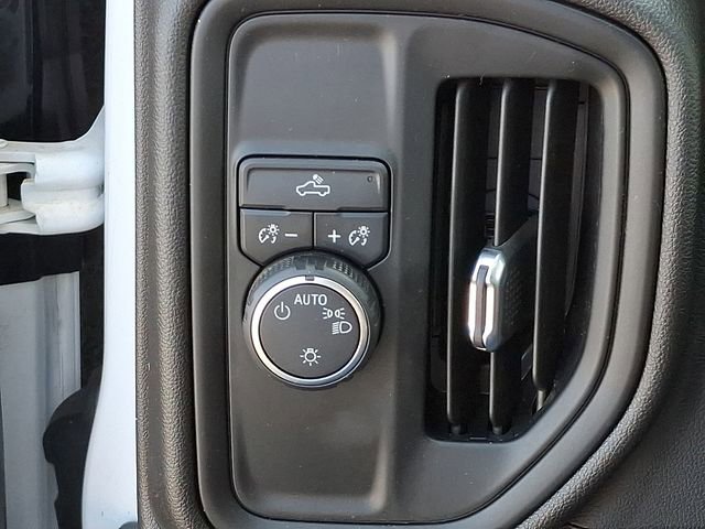 Used 2023 Chevrolet Silverado 1500 Custom image 22