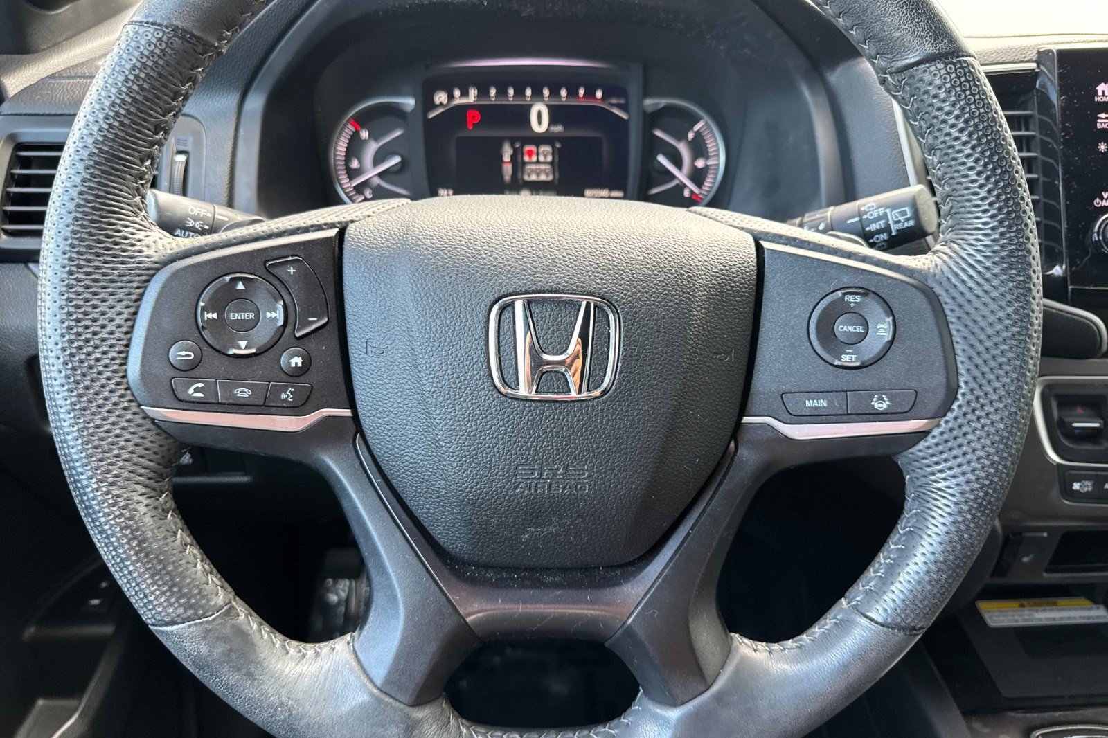 Used 2023 Honda Passport EX-L image 11