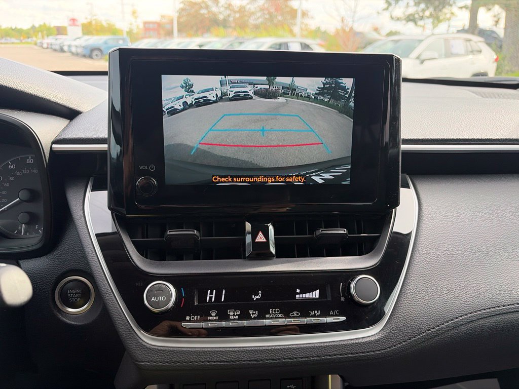 Used 2023 Toyota Corolla Cross LE FWD image 29