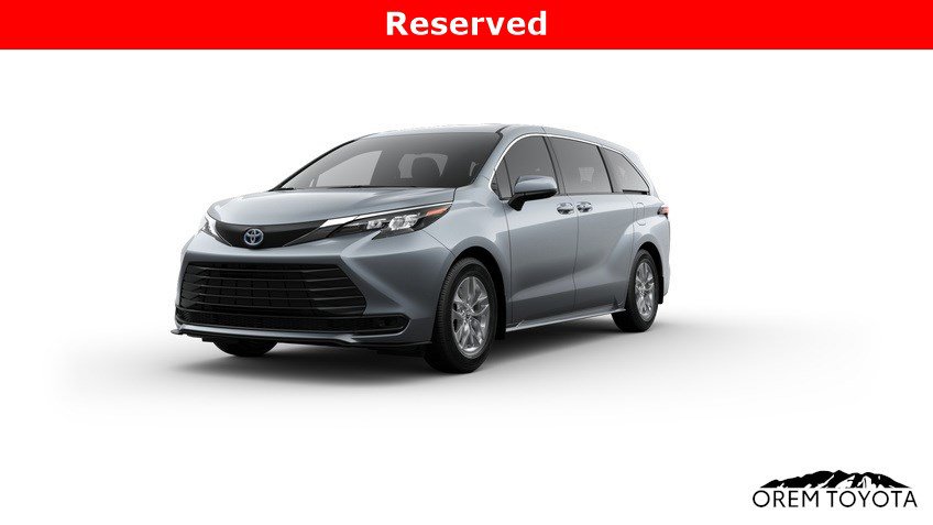 New 2025 Toyota Sienna LE w/ LE Plus Package