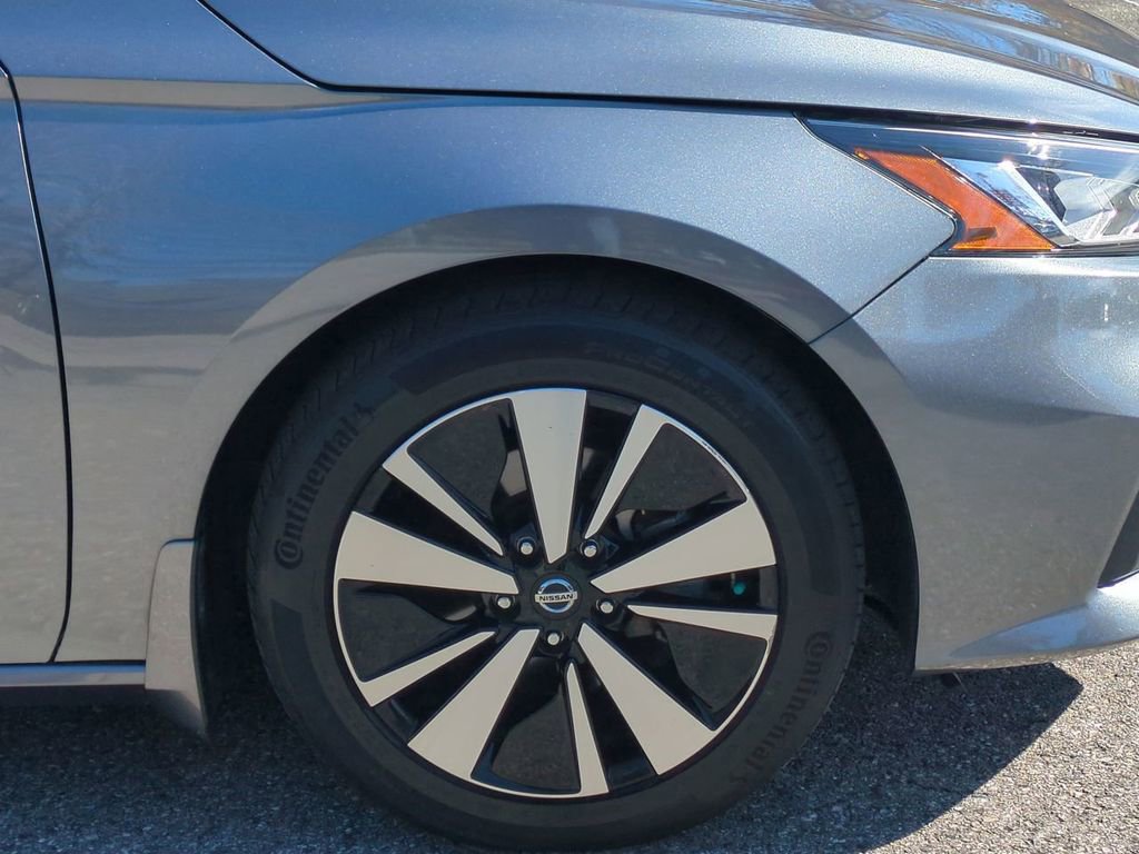 Used 2022 Nissan Altima 2.5 SV image 11