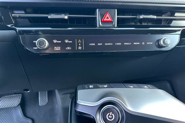 New 2025 Kia EV6 Wind RWD image 23