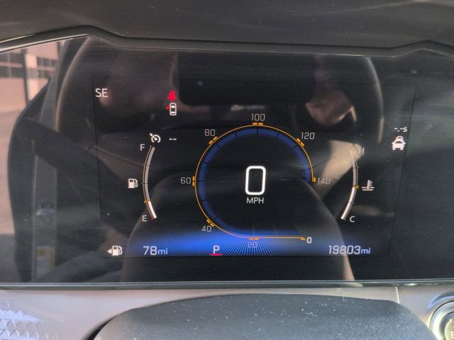 Used 2024 Chevrolet Trax ACTIV w/ Sunroof Package image 12