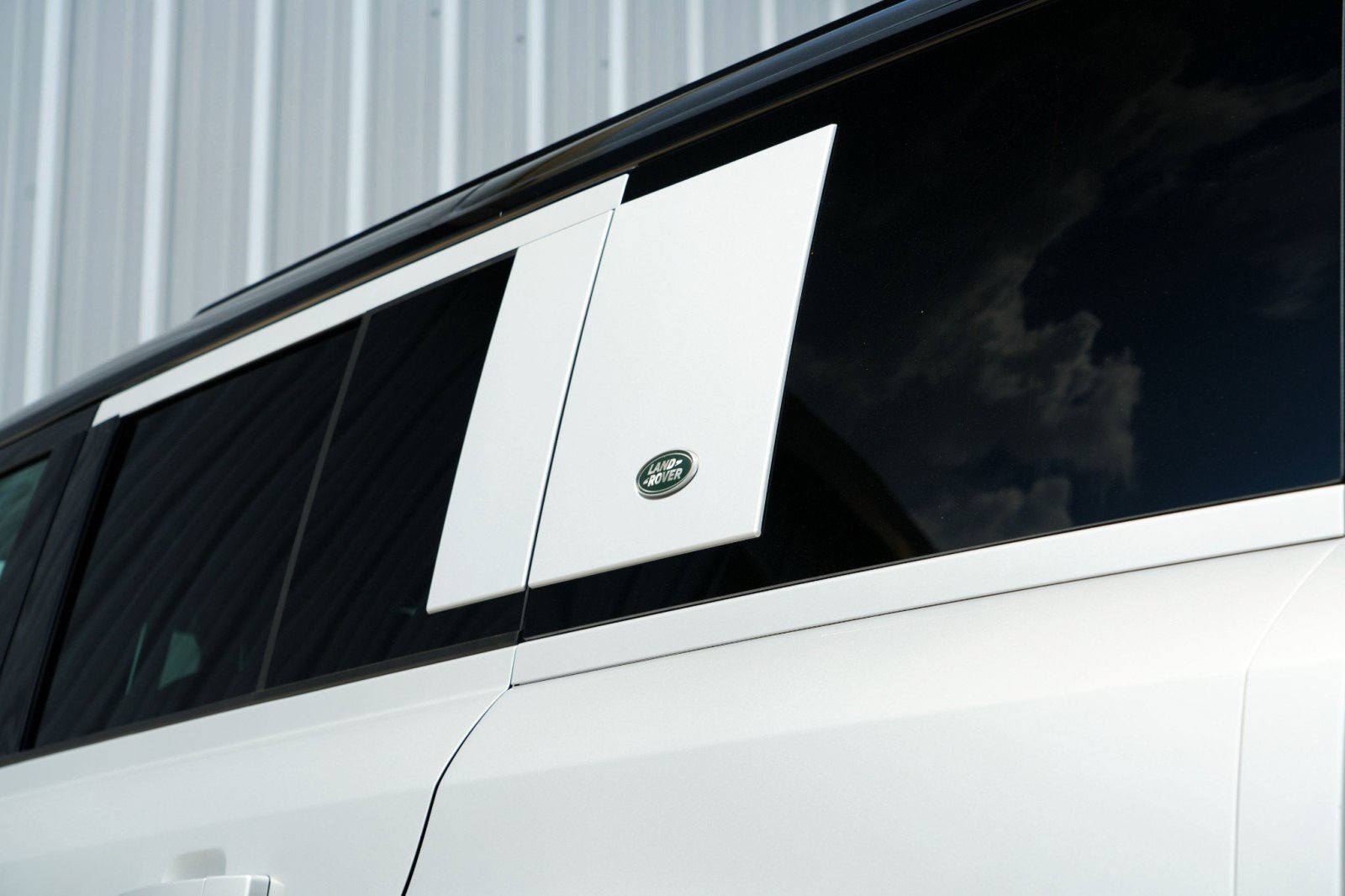 Used 2023 Land Rover Defender 110 X image 60