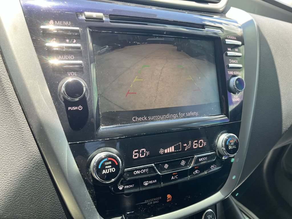 Used 2023 Nissan Murano SV w/ SV Midnight Edition Package AWD/4WD image 17