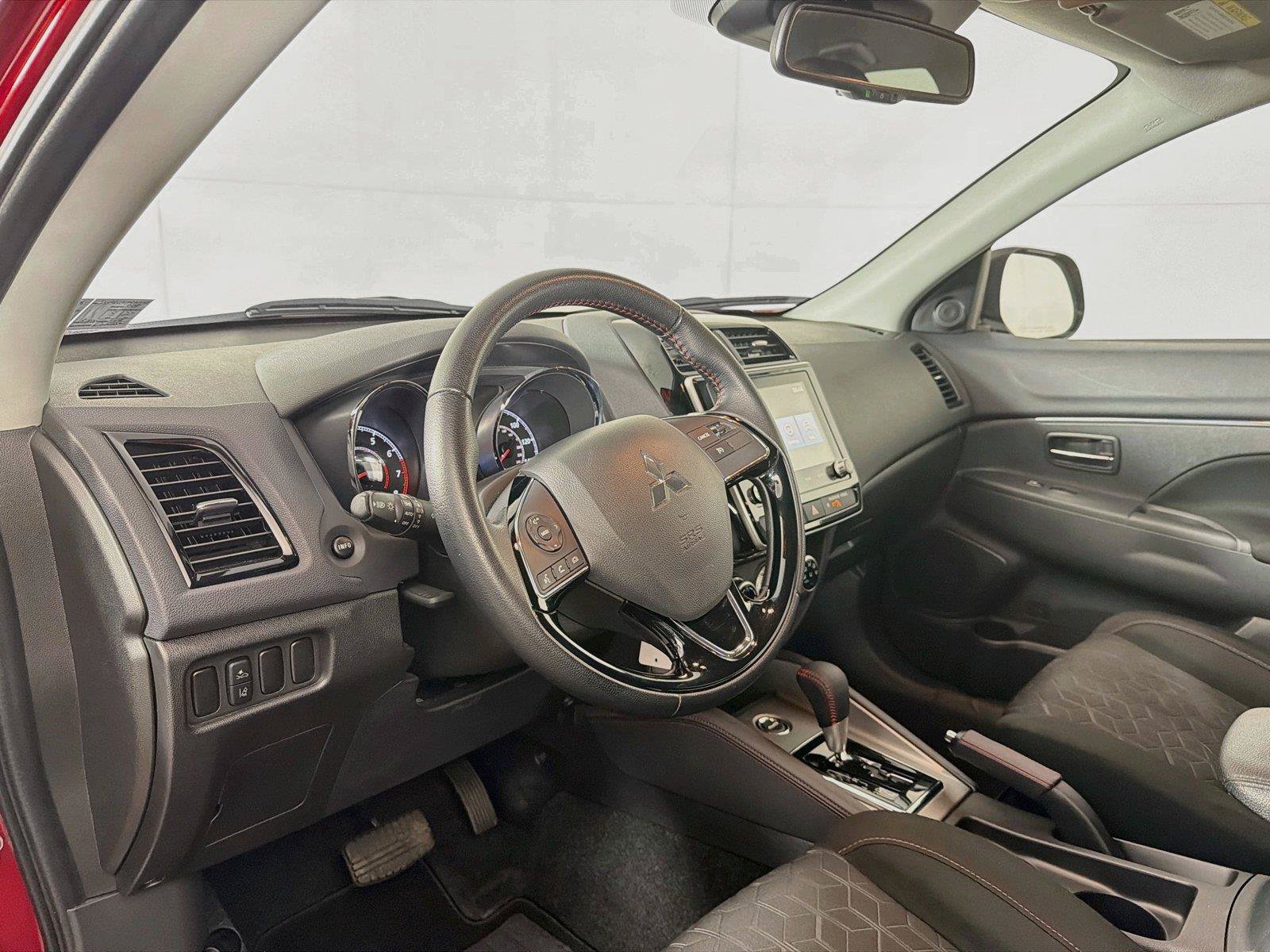 Used 2024 Mitsubishi Outlander Sport Ralliart AWD/4WD image 16