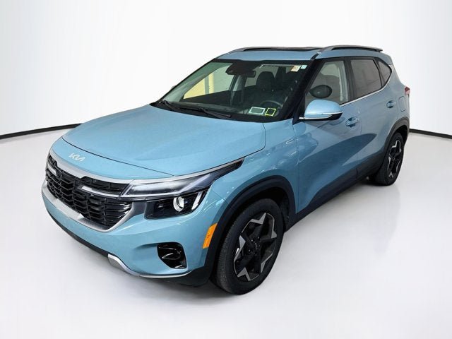Certified 2024 Kia Seltos EX AWD/4WD image 1