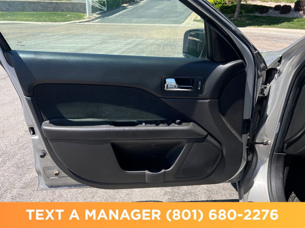 Used 2008 Ford Fusion SEL FWD image 10