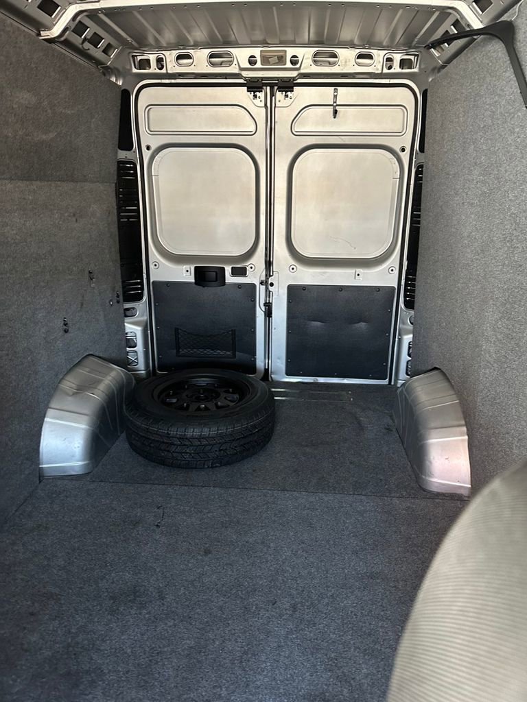 Used 2017 RAM ProMaster 1500 w/ Interior Convenience Group image 20