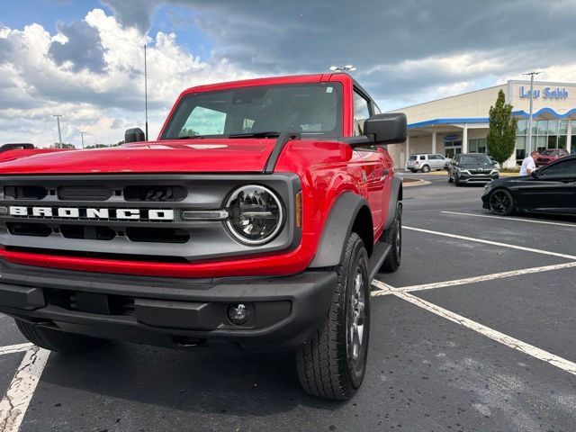 Used 2022 Ford Bronco Big Bend AWD/4WD image 2