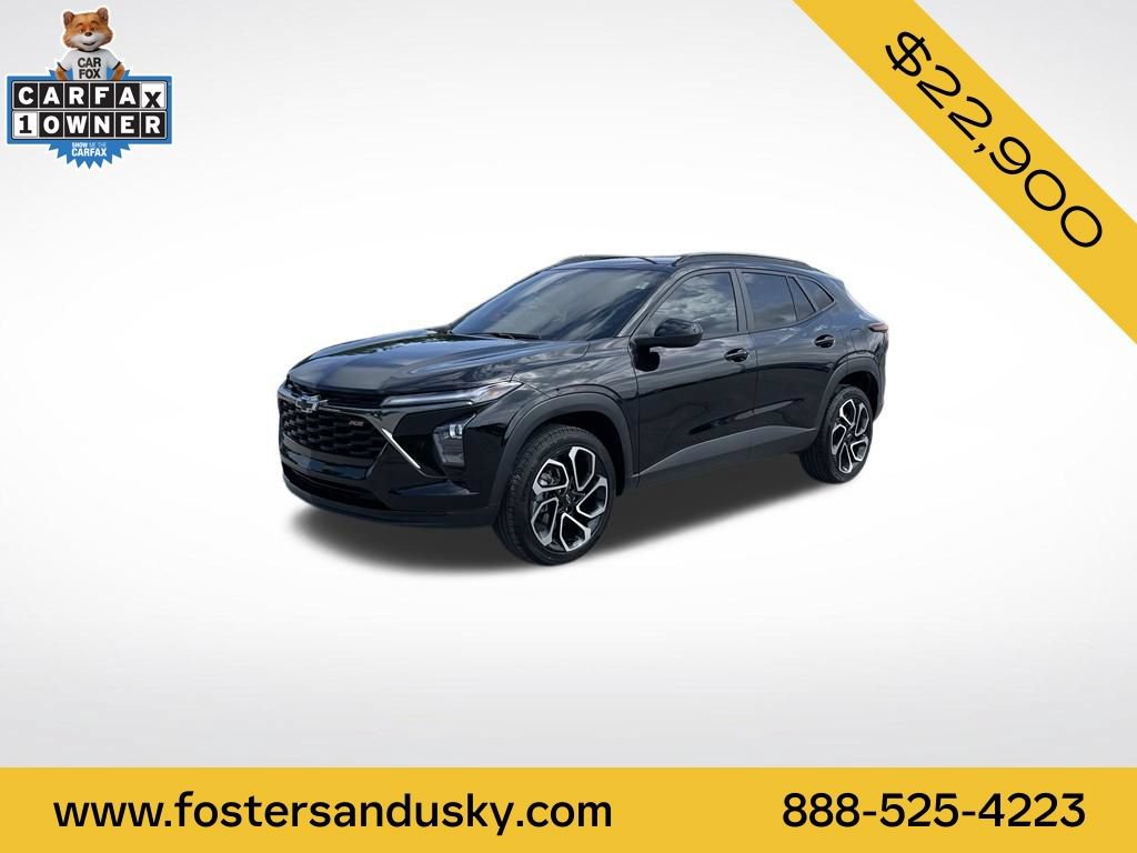 Used 2025 Chevrolet Trax RS w/ Driver Confidence Package FWD image 1
