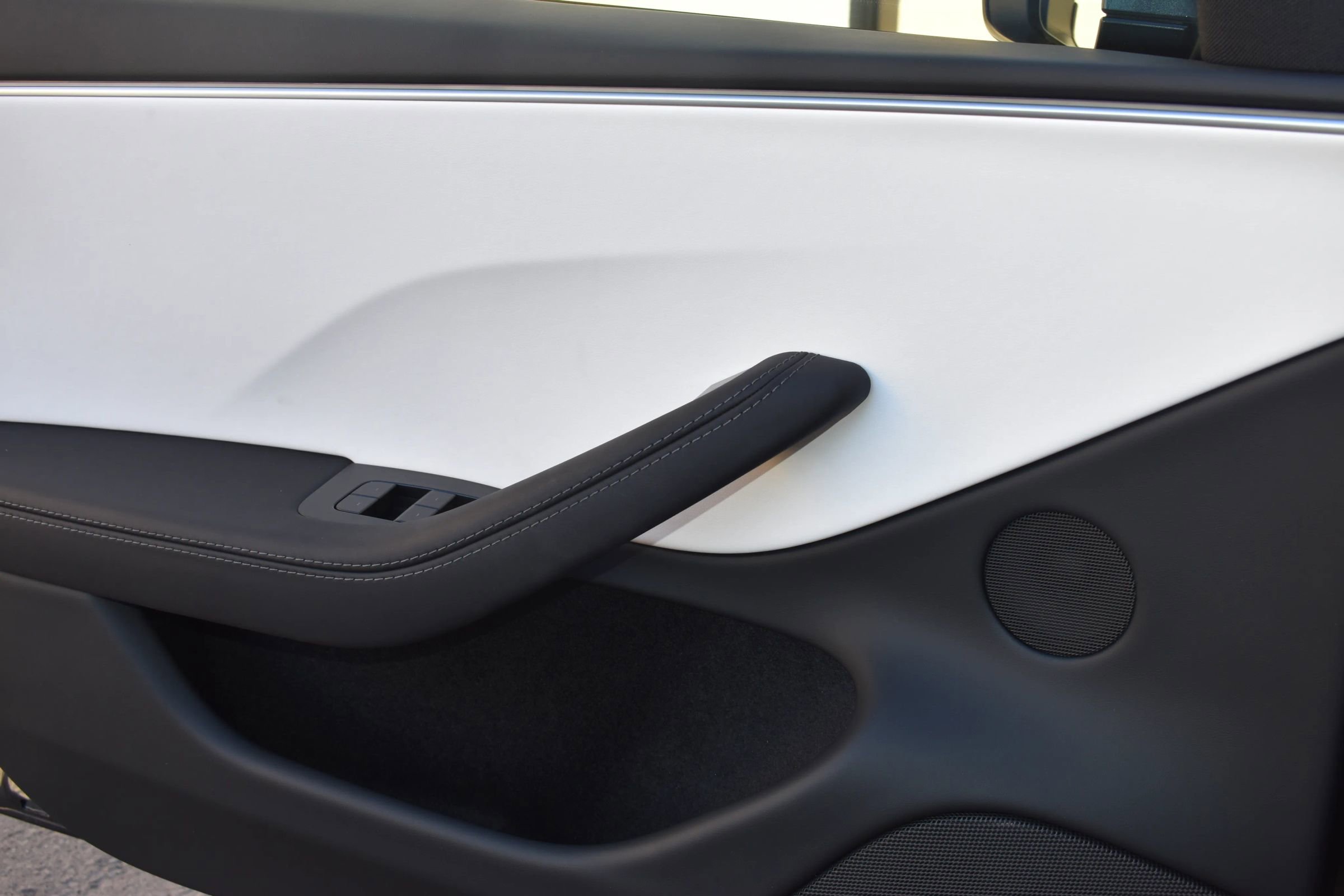 Used 2025 Tesla Model 3 Long Range image 17