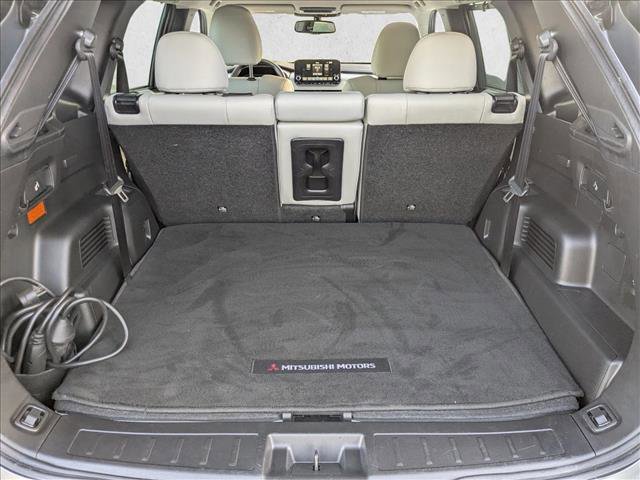 Used 2023 Mitsubishi Outlander SEL AWD/4WD image 6