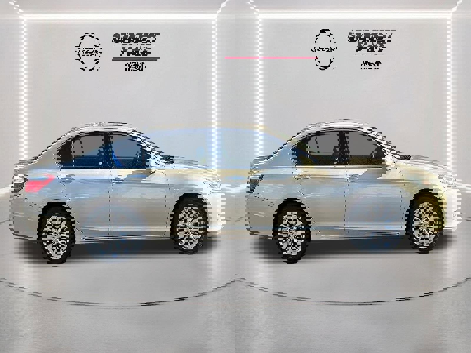 Used 2015 Honda Accord EX-L image 4