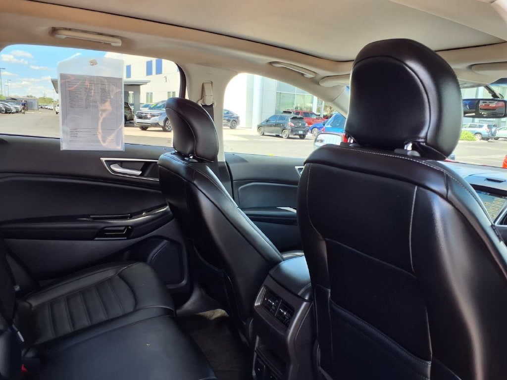 Used 2018 Ford Edge SEL w/ Equipment Group 201A FWD image 21