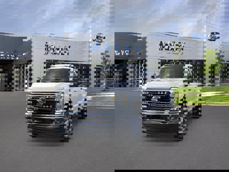 New 2026 Ford F350 XLT image 2