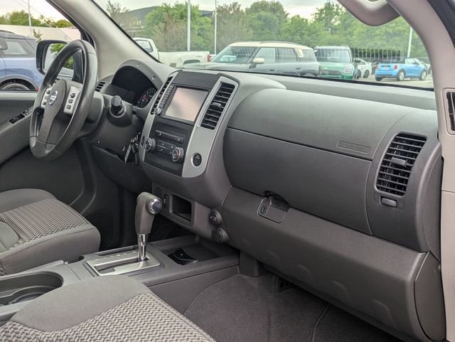 Used 2019 Nissan Frontier SV image 28