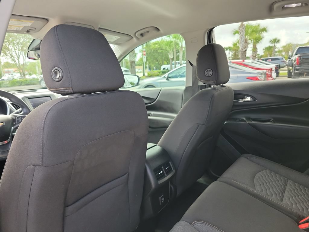 Used 2020 Chevrolet Equinox LT FWD image 25