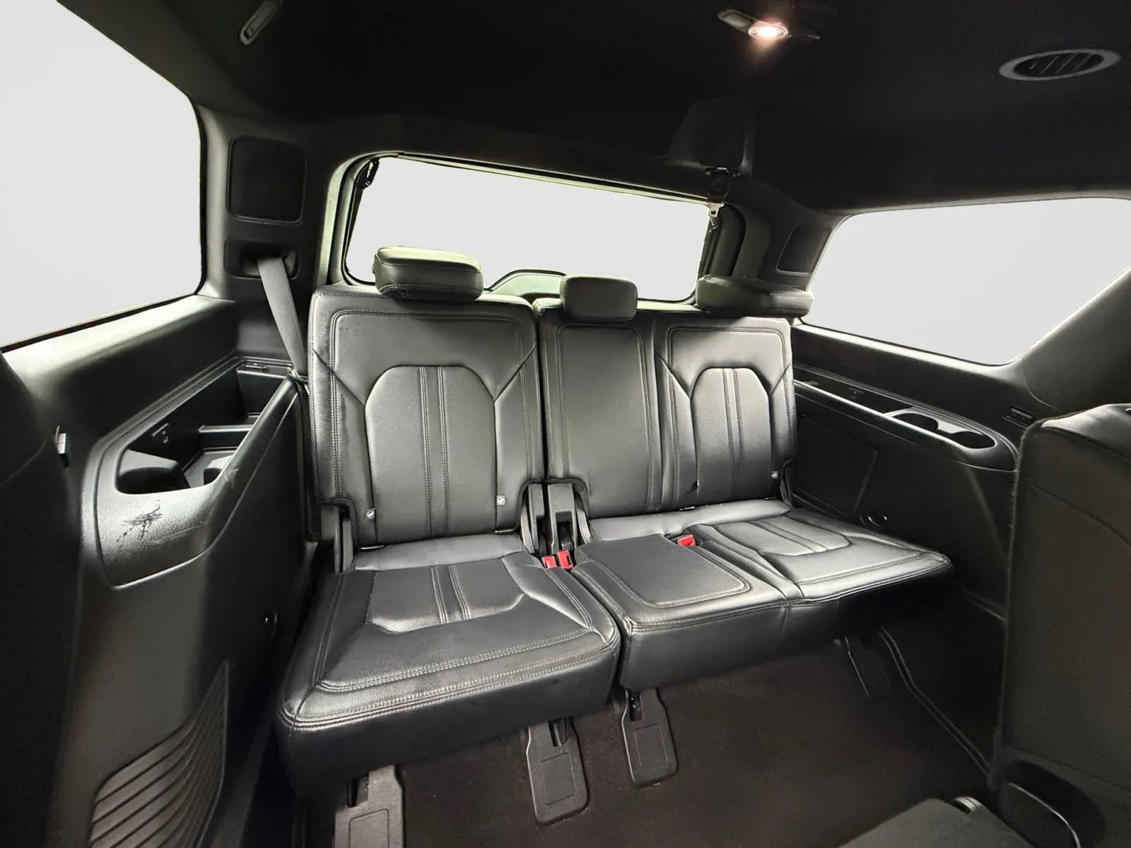 Used 2019 Ford Expedition Limited AWD/4WD image 20