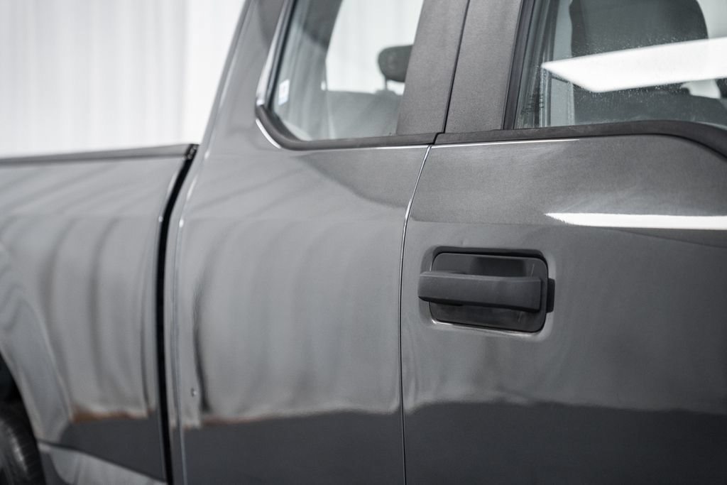 Used 2016 Ford F150 XL w/ Equipment Group 101A Mid RWD image 19