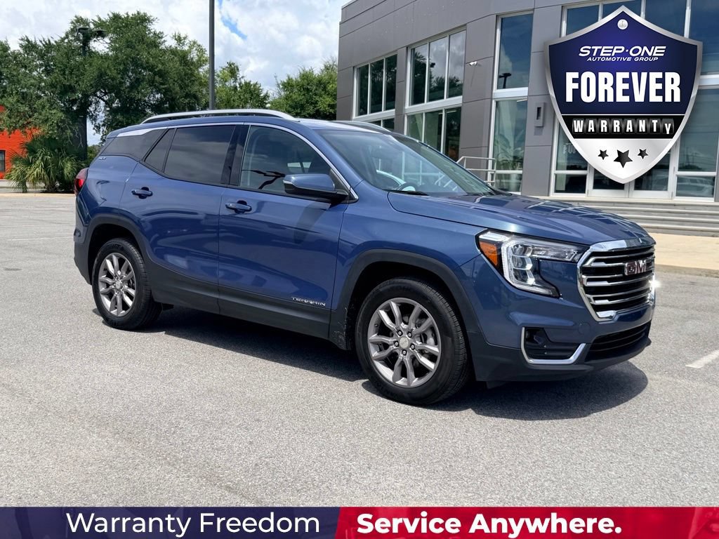 Used 2024 GMC Terrain SLT AWD/4WD image 8