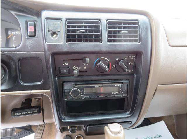 Used 1999 Toyota Tacoma 4x4 Xtracab V6 image 23