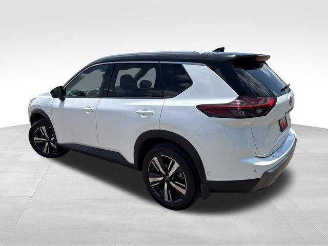 Certified 2024 Nissan Rogue SL w/ SL Premium Package FWD image 6