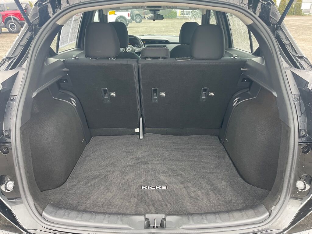 Used 2024 Nissan Kicks SR image 22