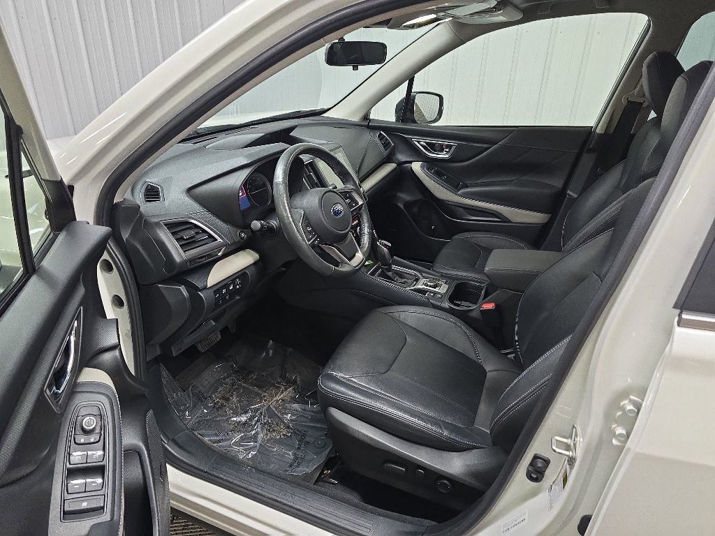 Used 2022 Subaru Forester Limited AWD/4WD image 29