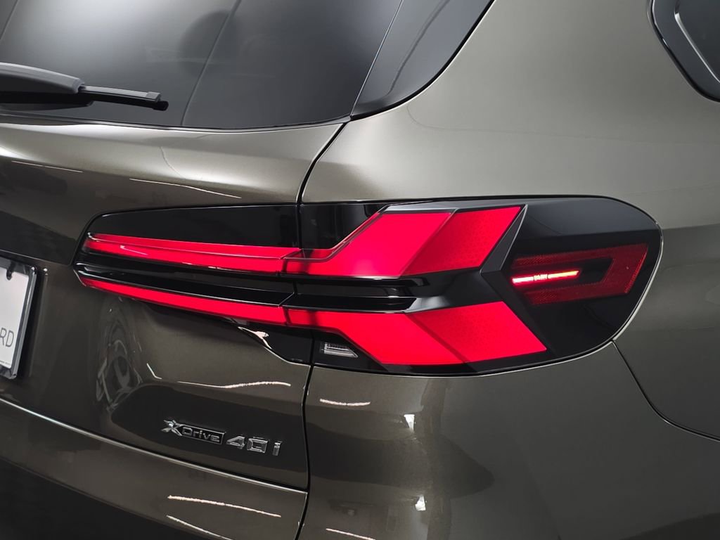 New 2026 BMW X5 xDrive40i w/ M Sport Package image 33